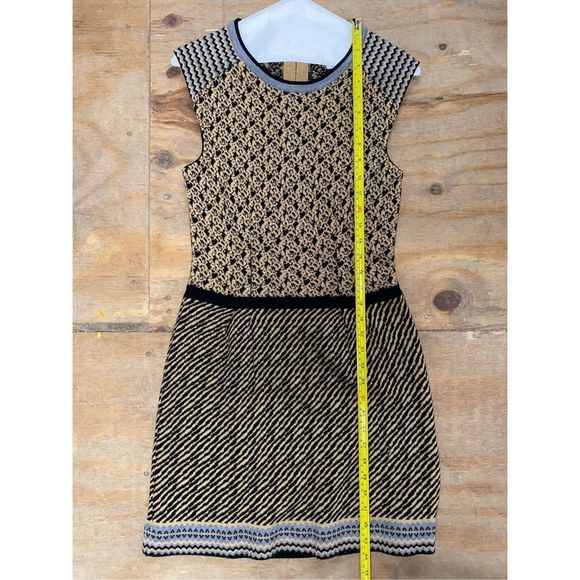 Nanette Lepore Beige Black Tan Printed Sleeveless Knit Dress Size Small - Picture 9 of 9